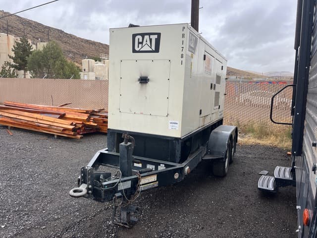 2013 Cat XQ100-6 90 kW Mobile Generator Set (Inoperable) - alternate view