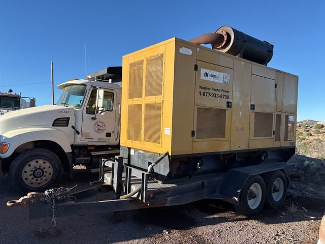 2007 Cat 320 kW Mobile Generator Set - alternate view