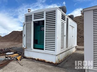 1999 Cummins Onan DFLC-3368780 1250 kW Skid-Mounted Generator Set