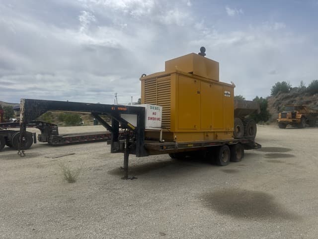 1991 Caterpillar SR4 500 kVA Mobile Generator Set - alternate view