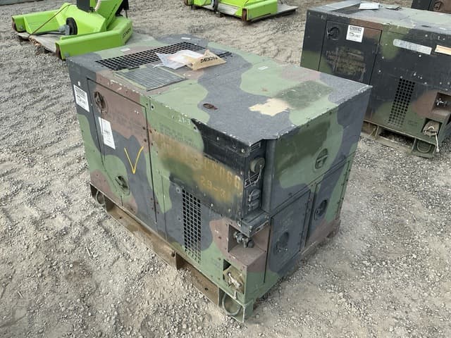 1999 Fermont MEP-802A 5kW Generator Set - alternate view