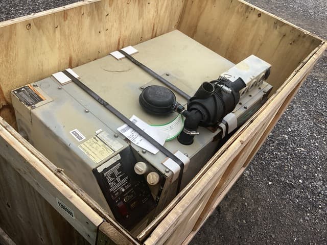 Onan 7.5HDKAT41934K 7.5kW Generator Set - alternate view
