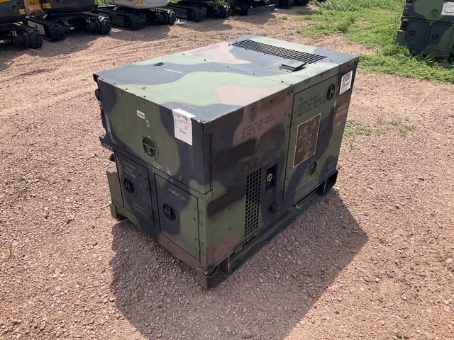 2009 Fermont MEP-802A 5kW Generator Set - alternate view