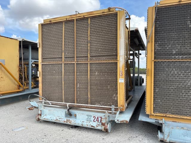 2006 Kato AA27673008 1204 kW Skid-Mounted Generator Set - alternate view