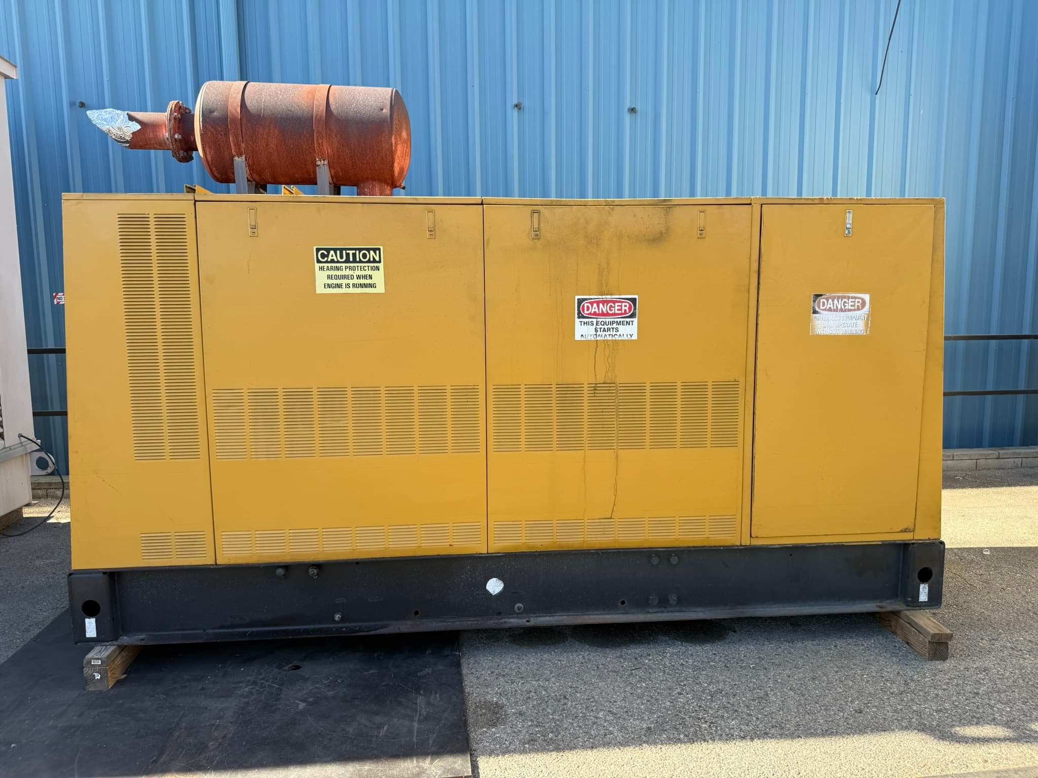 Caterpillar 3406B – 350KW Enclosed Diesel Generator Set