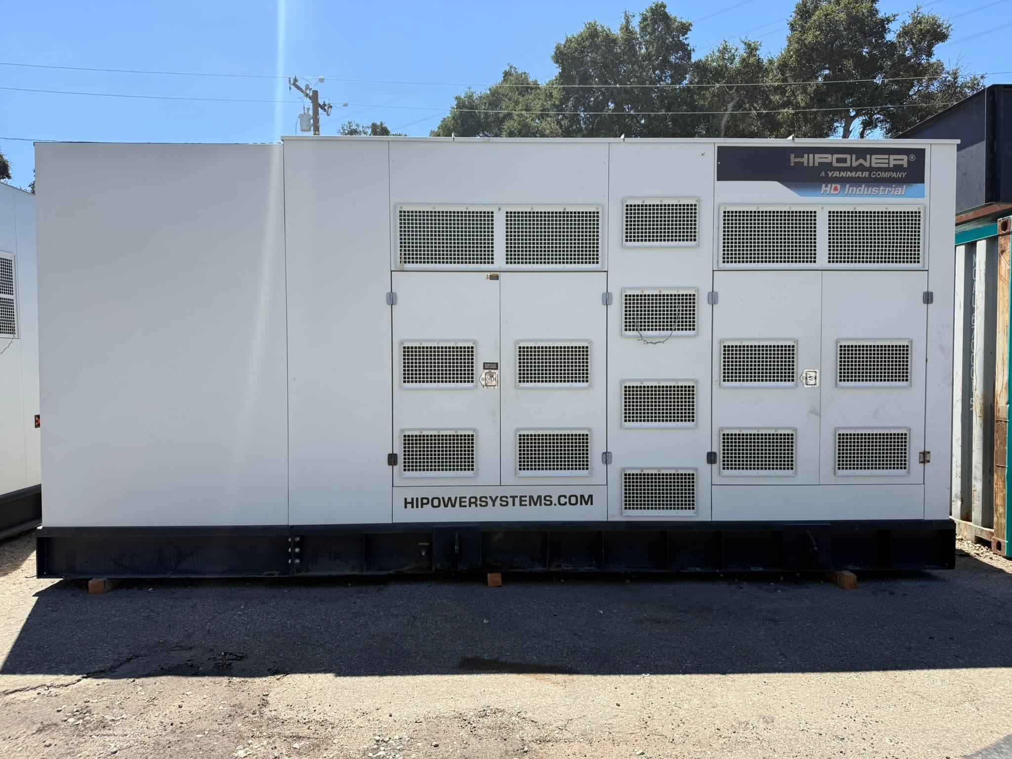 HIPOWER/PSI HRNG-700 T6 -  560kW Natural Gas Generator (2 Available)
