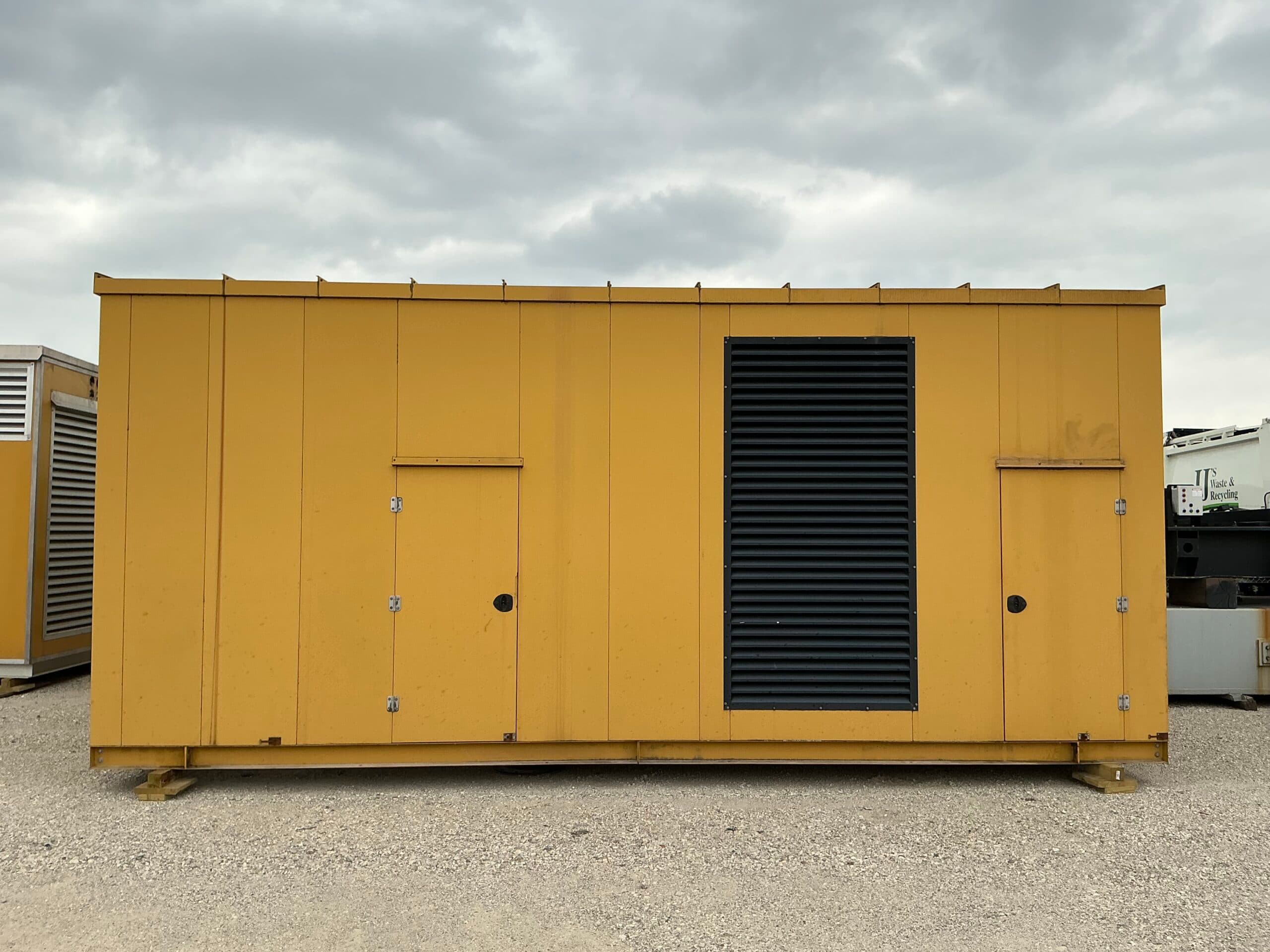 Low Hour Caterpillar 3512C 1500KW Tier 2 Diesel Generator Set - Depco Power Systems - view 2
