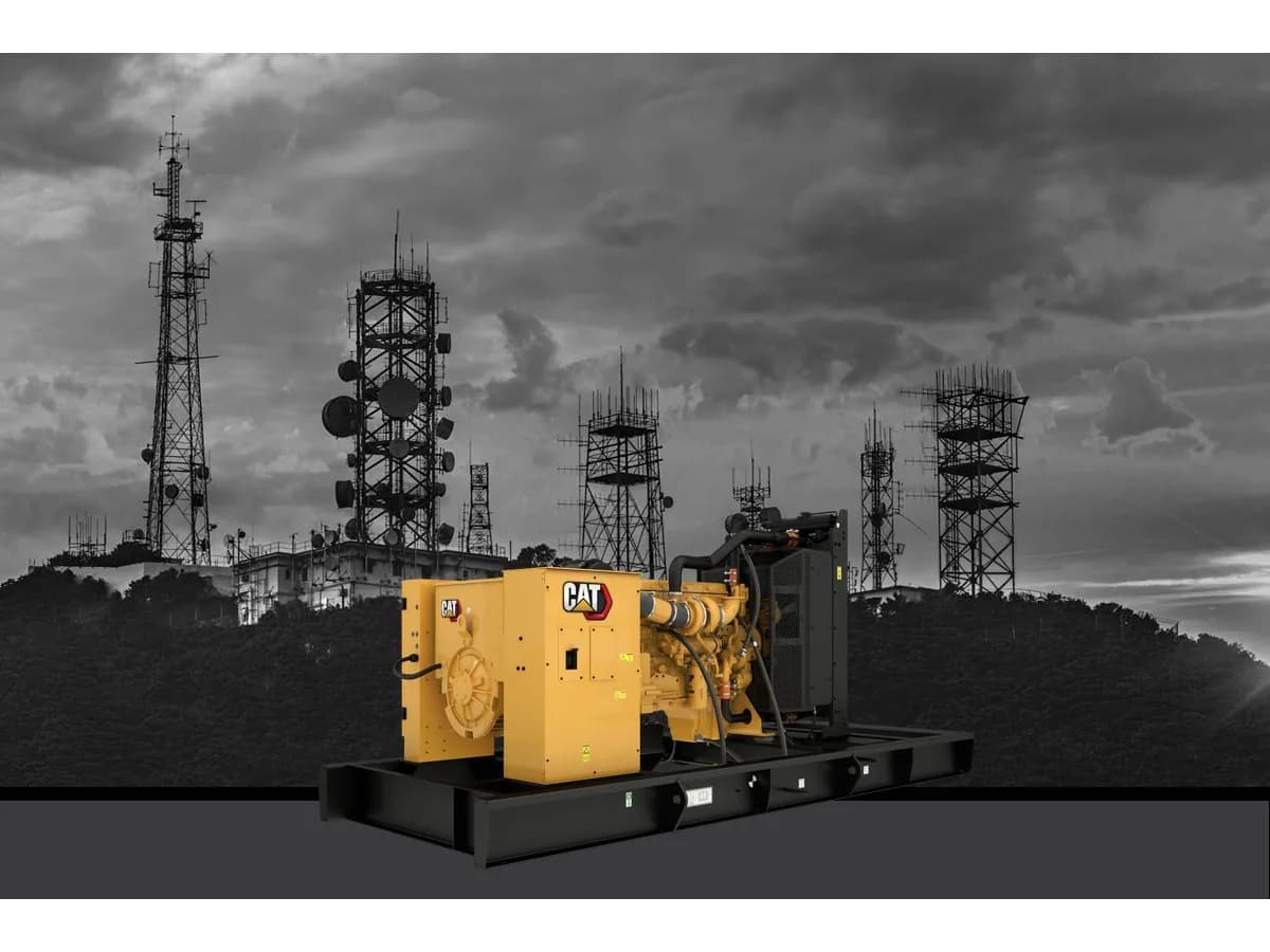 Caterpillar Caterpillar C13 350 kW liquid-cooled standby generator