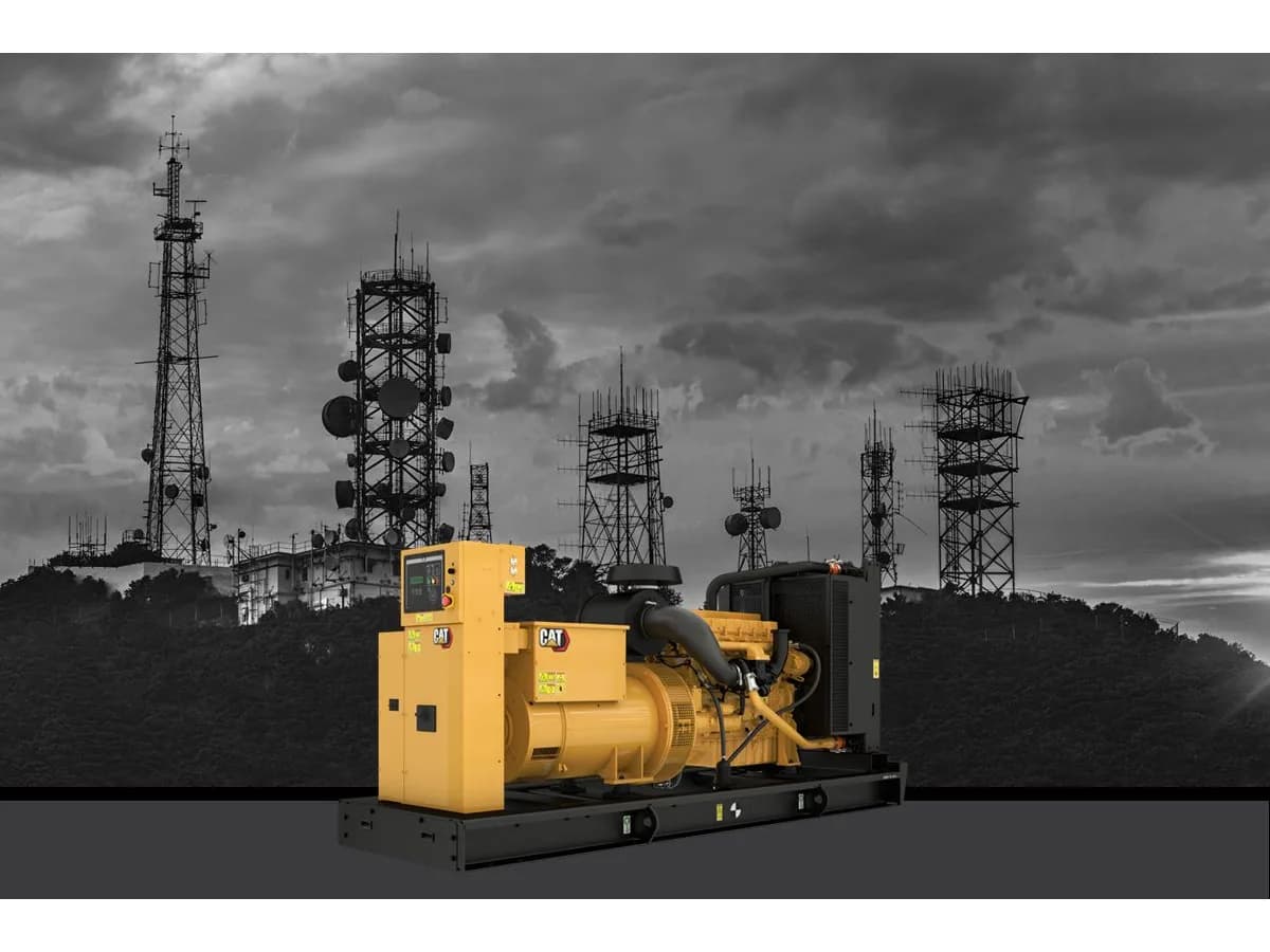 Caterpillar Caterpillar C7 200 kW liquid-cooled standby generator