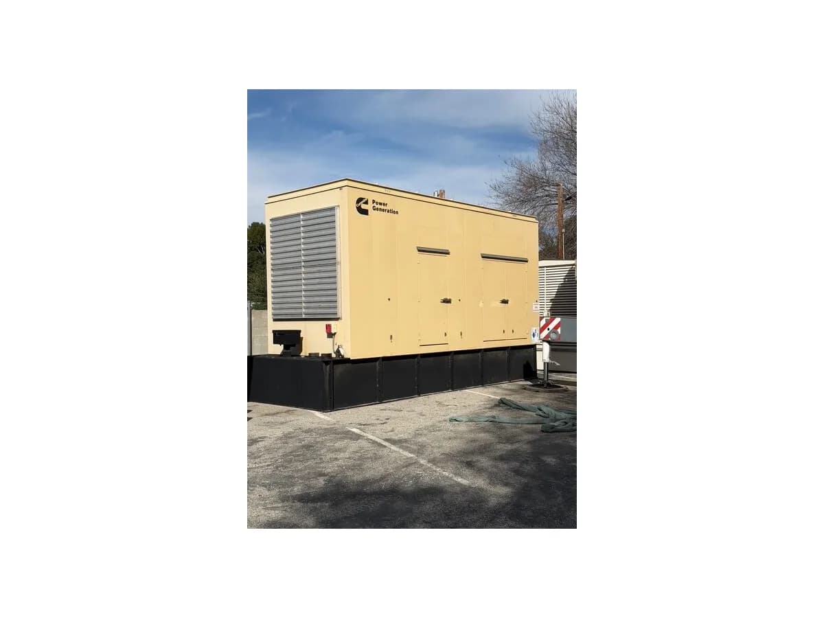 Cummins Cummins C1750 D6e 1.8 MW liquid-cooled standby generator