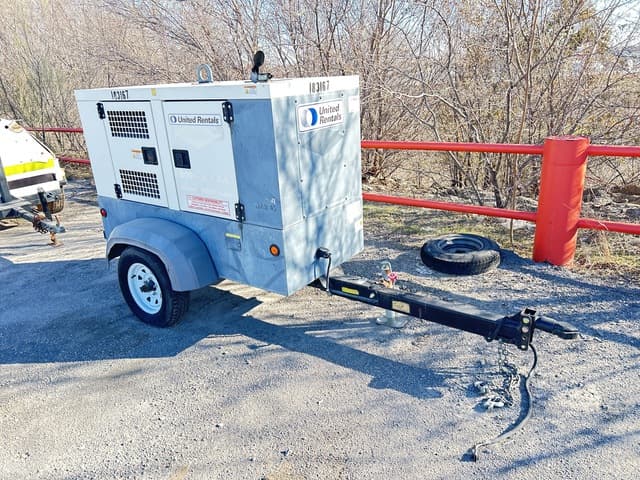 2016 Atlas Copco QAS45 36 kW Mobile Generator Set - alternate view
