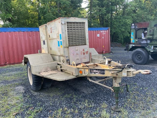 1987 John R Hollingsworth MEP-005A 30kW Generator Set - alternate view