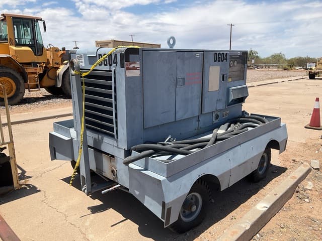 John R Hollingsworth A/M32A-86D 72kW Generator Set - alternate view