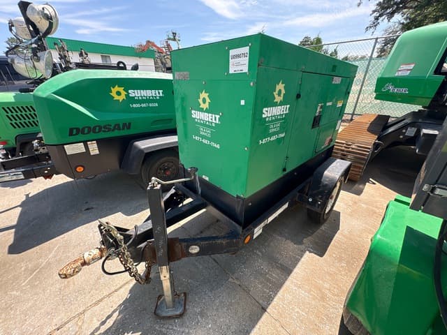2016 Multiquip DCA-25SSIU4F 20 kW Mobile Generator Set - alternate view