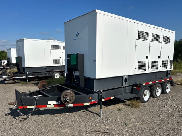 2015 Generac MGG280N2 223 kVA Mobile Generator Set - alternate view