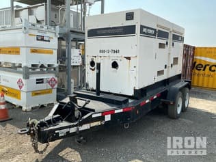 2016 Multiquip DCA-300SSJU4F 300 kVA Mobile Generator Set