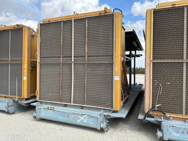 2012 Kato AA27673013 1204 kW Skid-Mounted Generator Set - alternate view