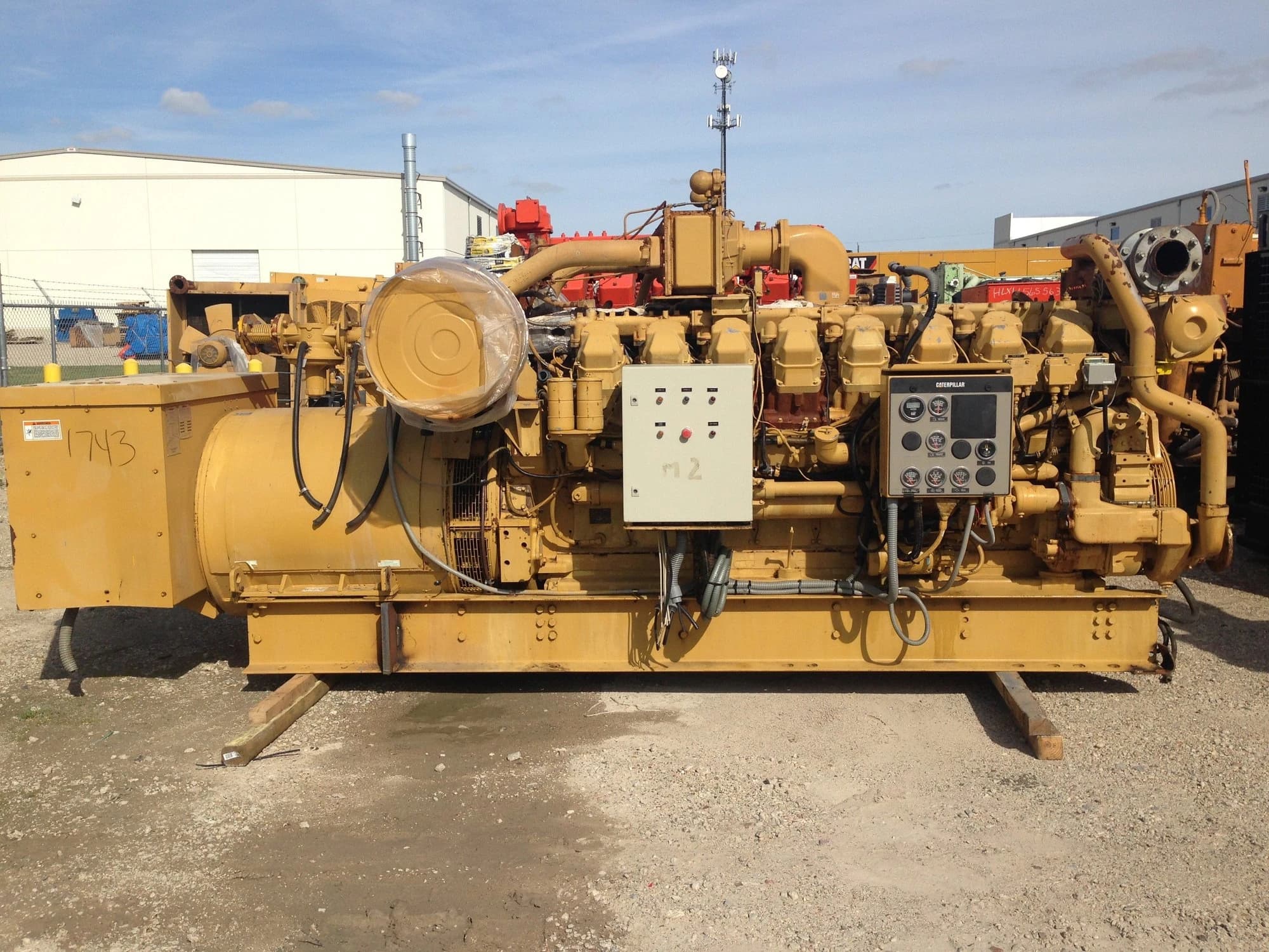 Caterpillar G3516 - 1000 Kw Natural Gas Generator