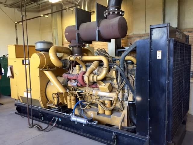 Caterpillar 3412 - 800KW Diesel Generator Set