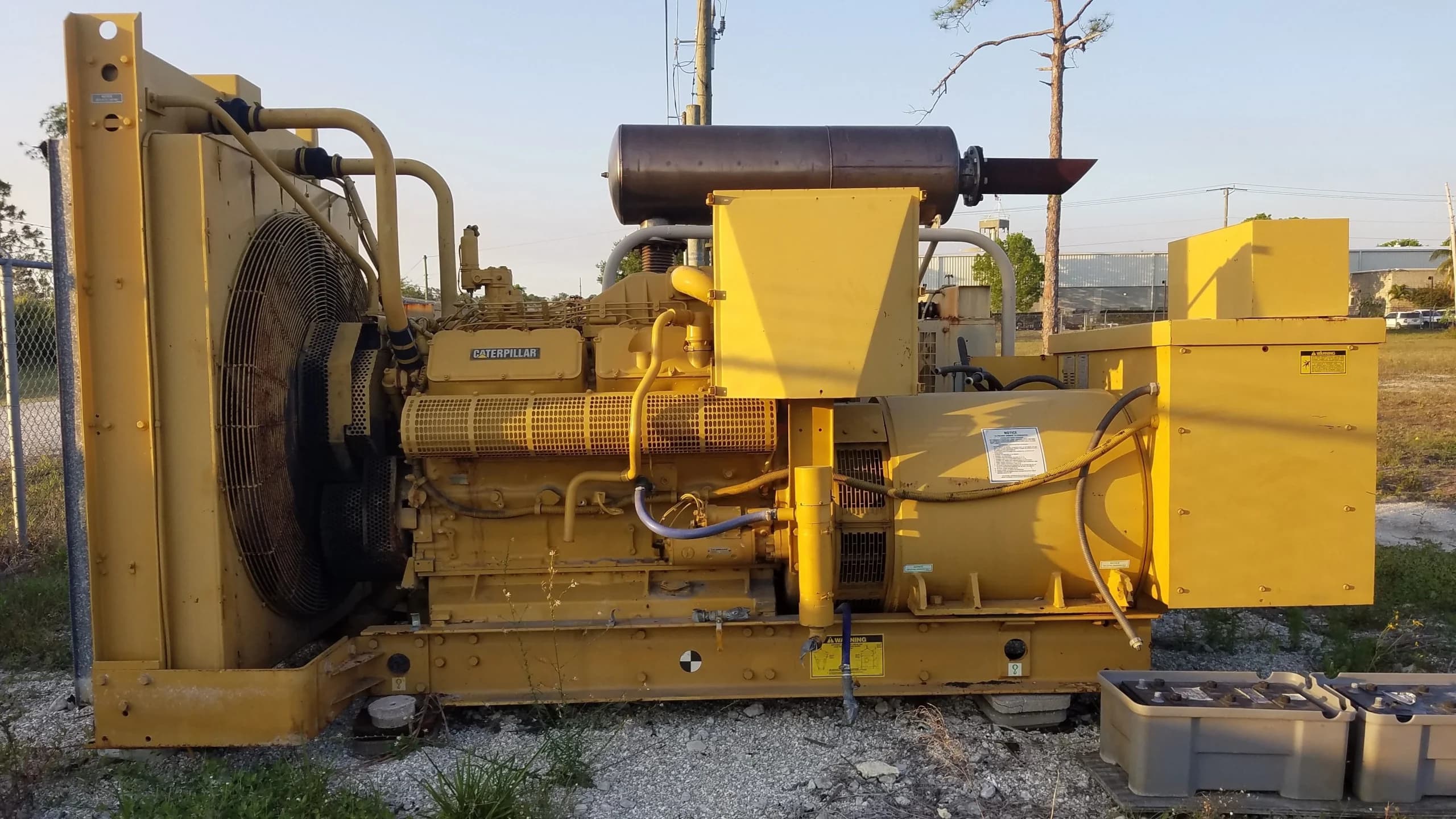 Caterpillar 3412 - 600kW Diesel Generator Set