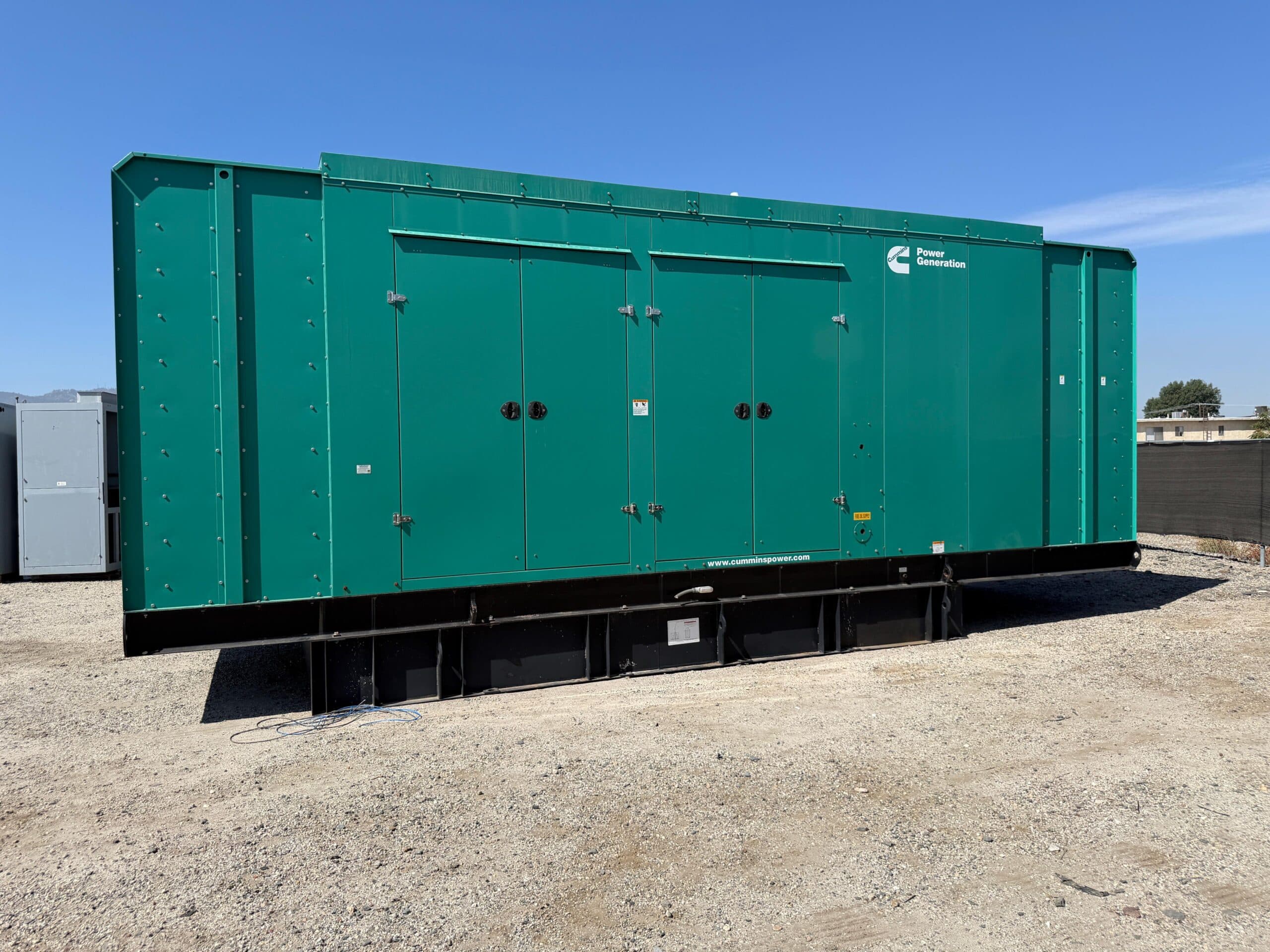 Cummins DQFAD / QST30 - 1000KW Tier 2 Diesel Generator Sets (2 Available)