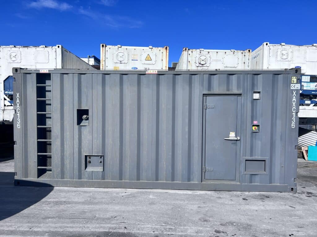 Used 1000 kW Cummins QST30-G5 Diesel Generator - EPA Tier 2 - Woodstock Power inventory photo
