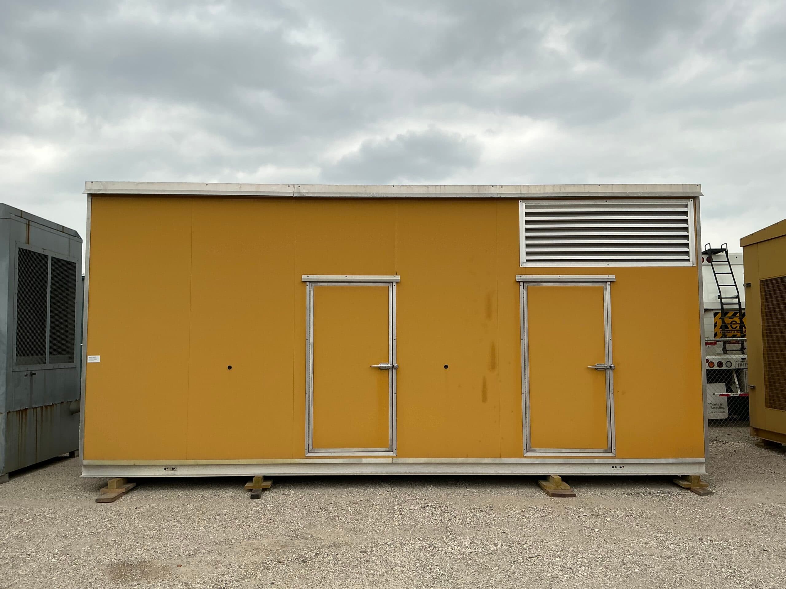 Low Hour Caterpillar 3512C 1500KW Tier 2 Diesel Generator Set - Depco Power Systems inventory photo