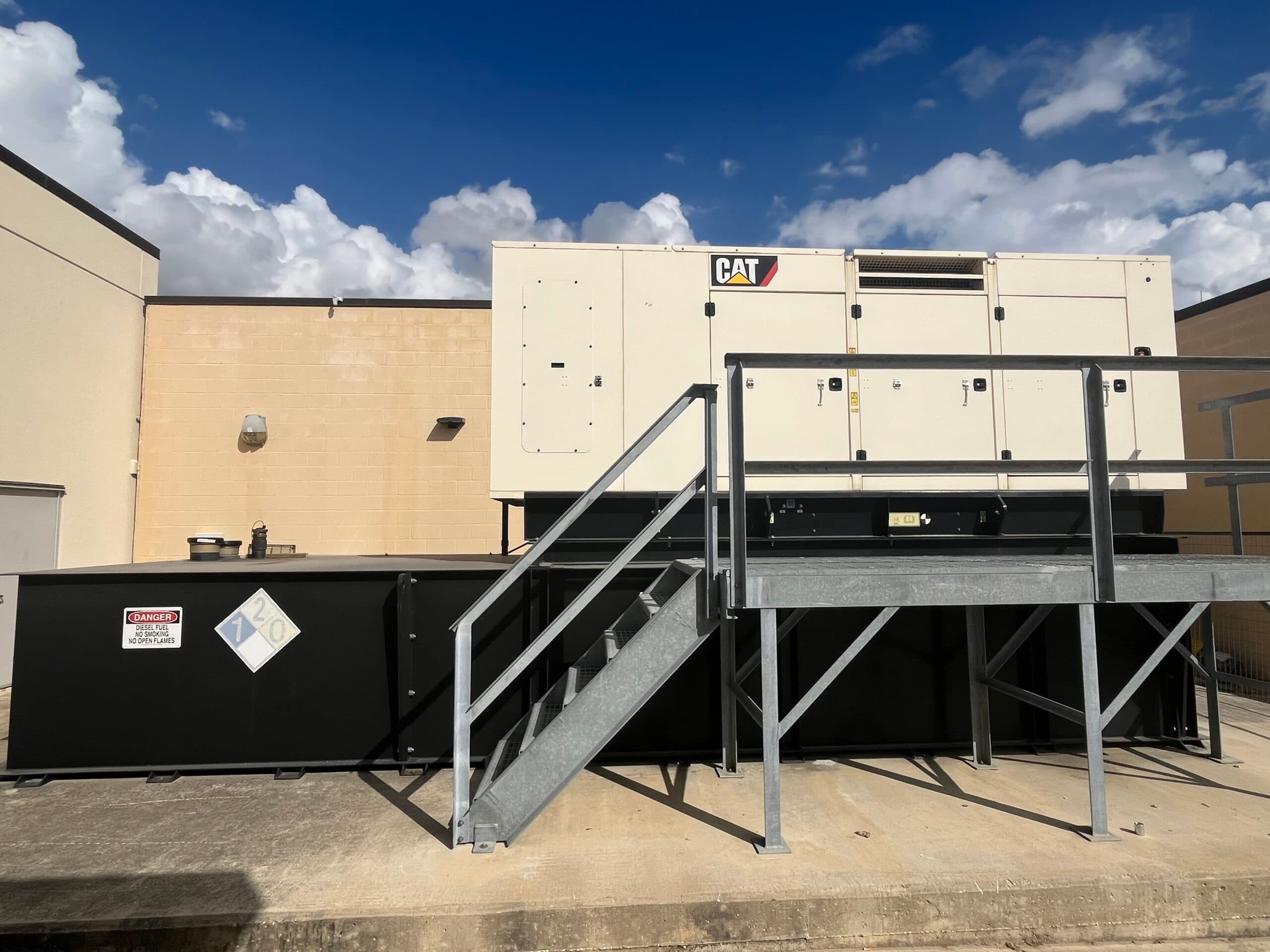 Good Used Caterpillar C18 600KW Tier 2 Diesel Generator Set - Depco Power Systems